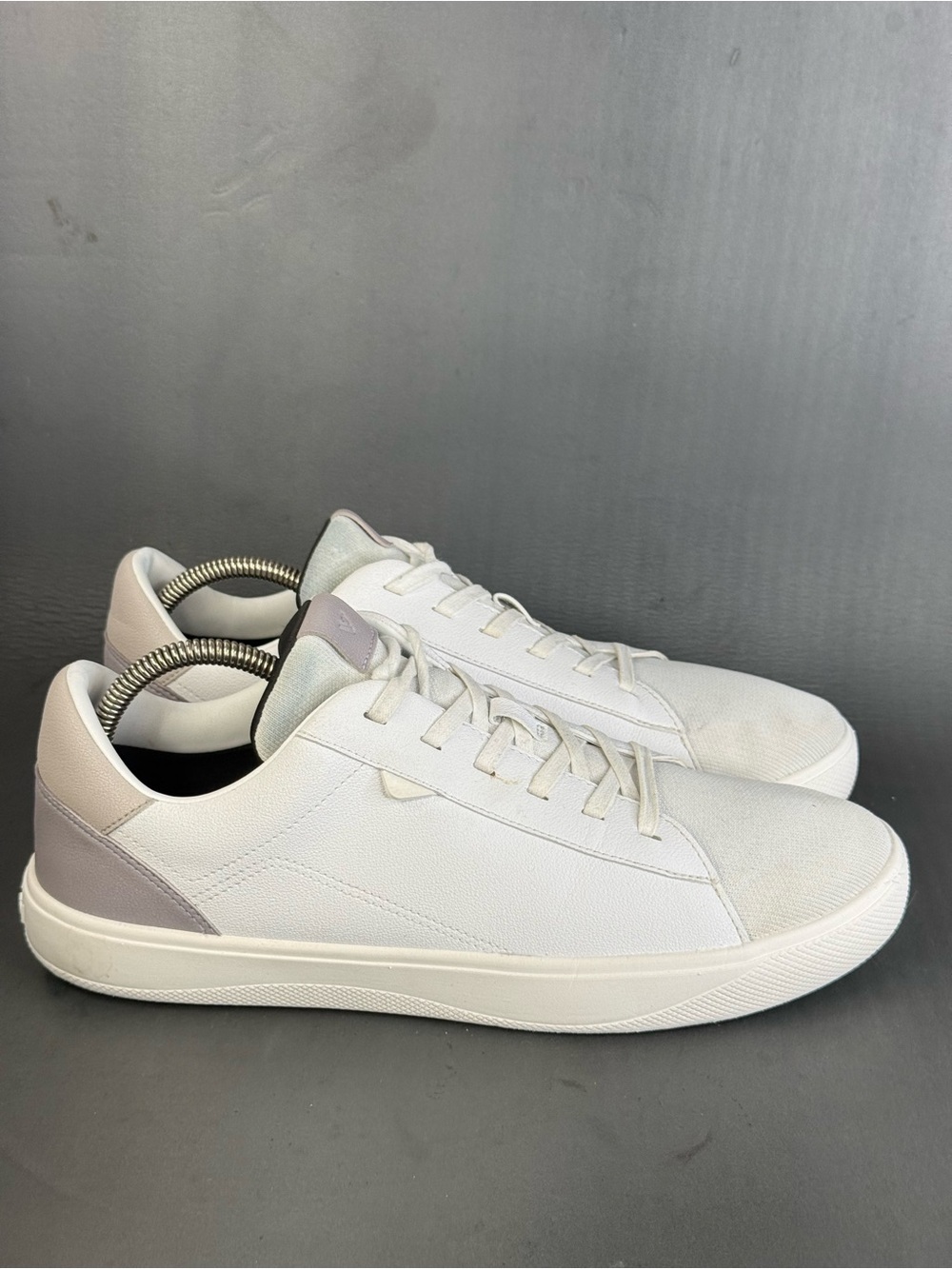 Vessi Soho athletic Sneaker shoes men’s size 11